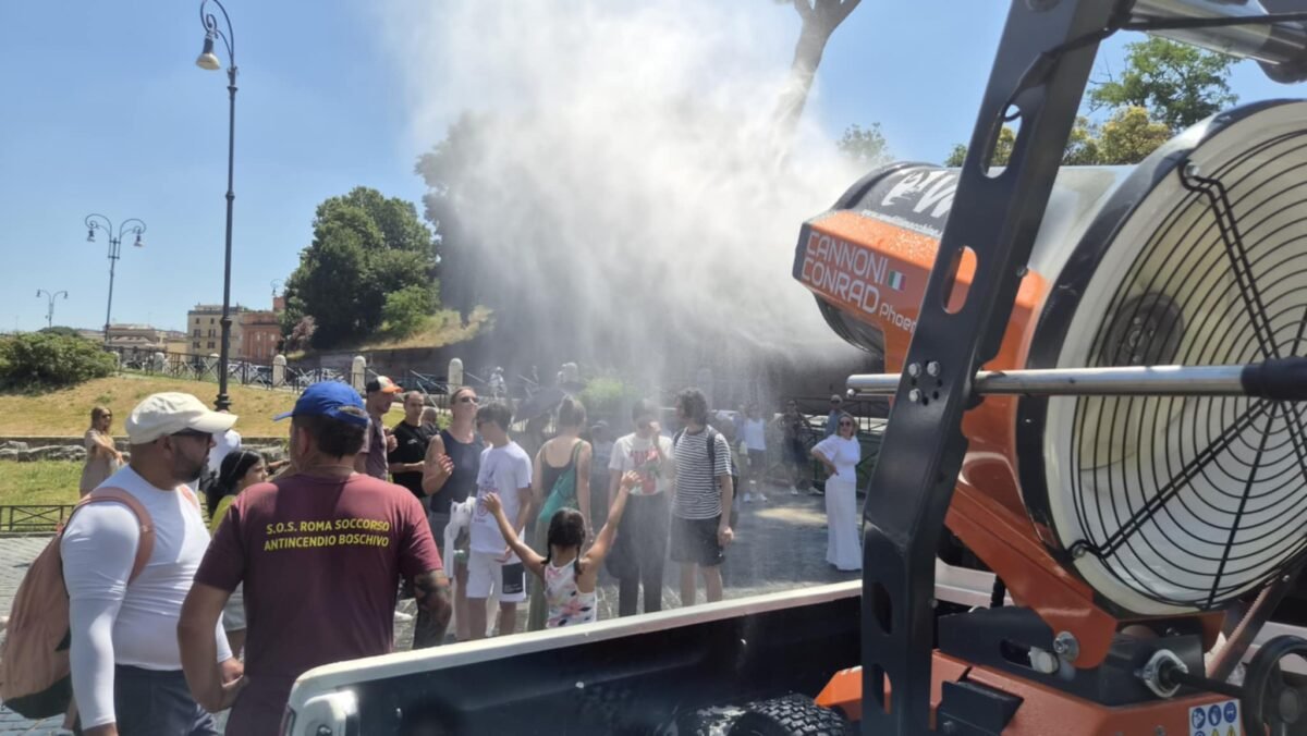 nebulizzatore Conrad per raffrescare durante le emergenze climatiche di caldo
