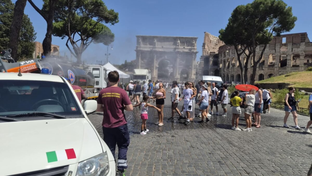nebulizzatore Conrad per raffrescare durante le emergenze climatiche di caldo